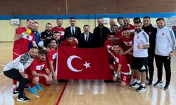 İşitme Engelliler Erkek Futsal Milli Takımı, olimpiyatlara kota kazandı