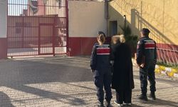 9 suçtan aranan kadın banyo dolabında yakalandı
