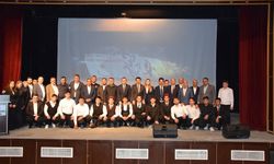 Konya'da İstiklal Marşı'nın kabulü coşkuyla kutlandı