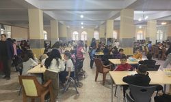 Konya'da 340 çocuk iftar yemeğinde bir araya geldi