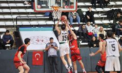 Dev adamların Play-Off’ta yine en büyük gücü taraftarı olacak