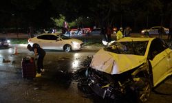 Takla atan araç karşıdan gelen aracın üstüne düştü
