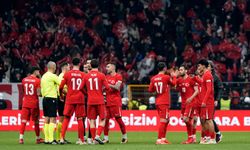 Maç sonu mililer büyük sevinç yaşadı