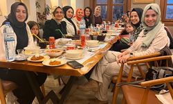 Naturel Yaşam Anaokulu eğitimcileri iftarda yaptı