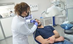 Konya'da yumurta kabuğundan diş için vernik üretildi