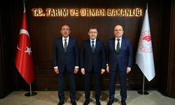 Meram’ın tarım politikalarına Bakan Yumaklı'dan tam not