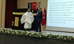 Konya'da hacı adaylarına seminer verildi
