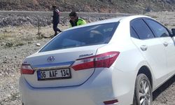 Araç kontrolden çıktı karşı şeride geçti