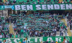 Konyaspor tribünlerde güçlü destekle ilk 10’da yer aldı