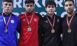 Mustafa Özadam, gümüş madalya kazandı!