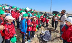 Selçuklu'da 650 çevre gönüllüsü tarafından fidanlar toprakla buluştu