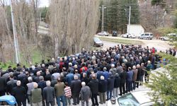 Yaşar Topdemir dualarla defnedildi
