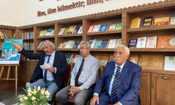 Türkçenin geleceği Karaman'da konuşuldu