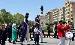 Konya'da festivalin habercisi yürüyüş!