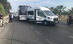 Yolcu otobüsüyle tır çarpıştı