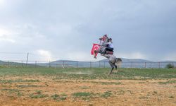 Konya'da fotoğrafın ritmi, atların nefesiyle buluştu