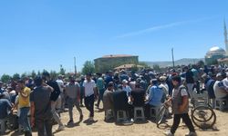 İçeriçumra’da binlerce kişi yağmur duasında buluştu
