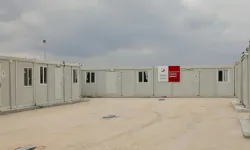 Kenyalı kadın Konya'da bir kişiyi yaralayıp intihar etti