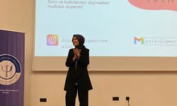Dr. Malas, NEÜ’de öğrencilerle buluştu