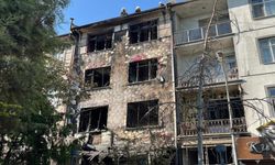 Konya'da iş yerinde çıkan yangında 4 kişi dumandan etkilendi