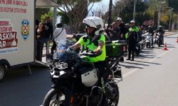 Yetişemeyen öğrenciyi polis götürdü