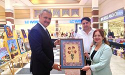Konya’nın yeni Sağlık Müdürü TRSM sergisine katıldı