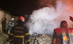 Mangal yaparken alev otlara sıçradı