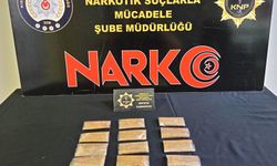 Sokak satıcılarına uyuşturucu operasyonu: 3 tutuklama