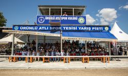 Rahvan atlar şampiyonluk peşinde