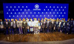 NEÜ’de akademi ödülleri sahiplerini buldu