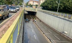 Yağmur yağdı altgeçitleri su bastı