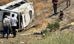 Trafik kazası güvenlik kameralara yansıdı