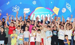 Öğrenciler şenlikte  doya doya eğlendi