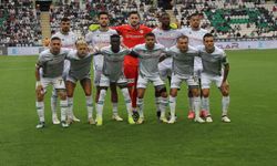 Konyaspor evinde güldü, deplasmanda sıkıntı yaşadı