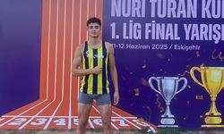 Oğuzhan Zeki Yeşilobalıgil’den Türkiye rekoru