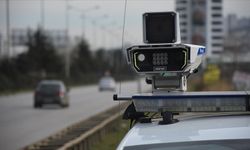 Yola çıkacaklar dikkat! Radar ve trafik uygulamaları bu siteden görülebiliyor