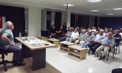 ‘Yollar kitap yazdırdı’