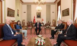 Kurtulmuş, Meclis'te siyasi parti temsilcilerini ağırladı