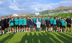 Konyalı Vali Mustafa Çiftçi’den Konyaspor’a ziyaret