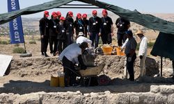 Denizi olmayan şehirde öğrenciler vakitlerini böyle değerlendiriyor