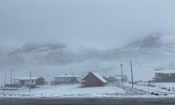 Yaz ortasında bu ile lapa lapa kar yağdı