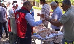 Tüm Türkiye'de aşure dağıtımı yapıldı