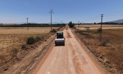 Konya'da yol çalışmaları aralıksız sürüyor
