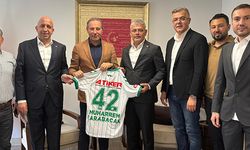 Konya Esnafı Konyaspor’un yanında