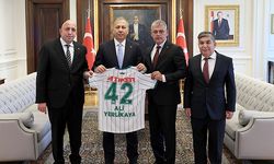 Konyalı Bakan Konyaspor protokolünü ağırladı