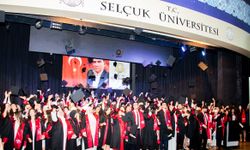 Konya'da sağlık alanına 185 genç hekim katıldı