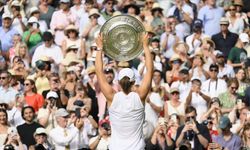 Iga Swiatek, Wimbledon'da ilk kez şampiyon oldu