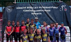 Konya'lı sporcular madalyaları topladı