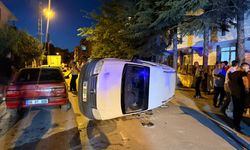 İki araç feci çarpıştı, 1 yaralı var