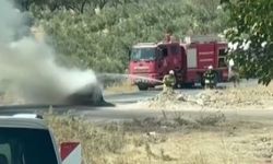 Seyir halindeki araç alev alev yandı